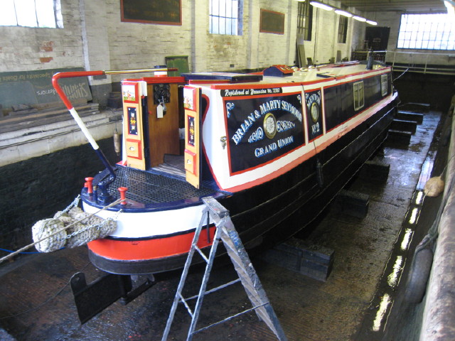 Jones Marine Surveys | Boat safety and marine surveys in Staffordshire gallery image 9